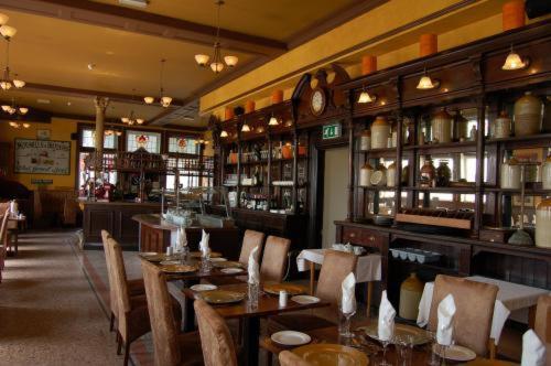 The Waterloo Hotel & Bistro Newport  Luaran gambar