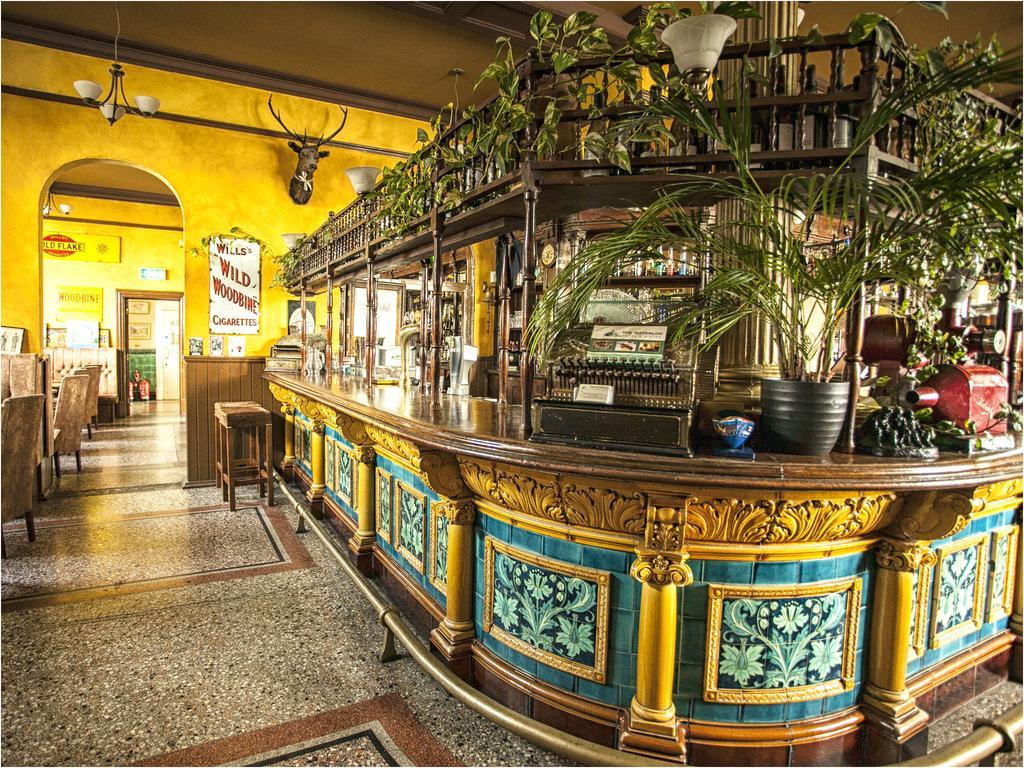 The Waterloo Hotel & Bistro Newport  Luaran gambar