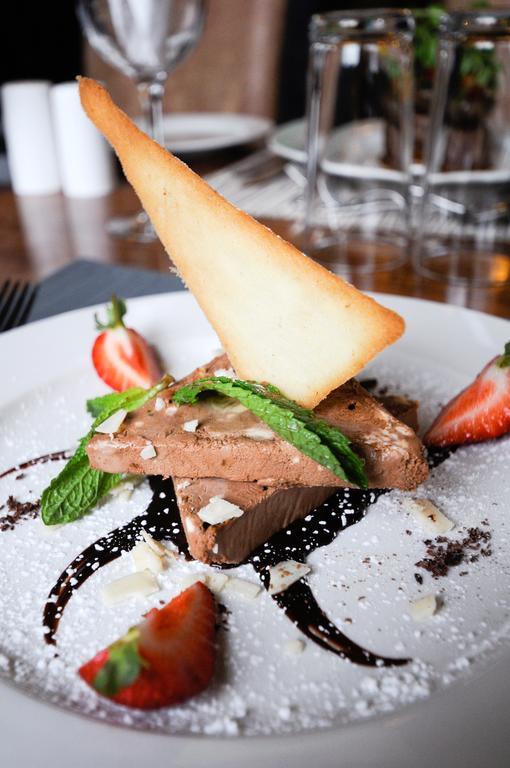 The Waterloo Hotel & Bistro Newport  Luaran gambar